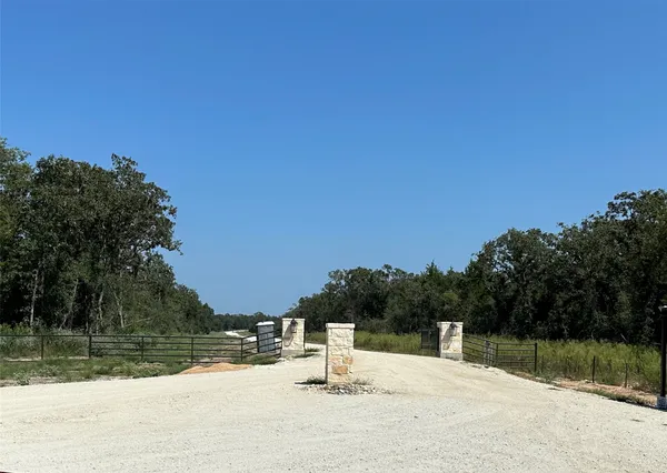 $159,900 | Lot 87 Horseshoe Lake Ranch, Marquez, TX 77865
