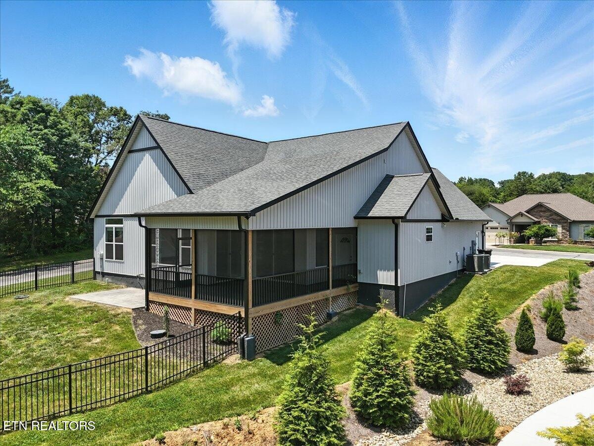 152 Pocola Way Loudon, TN 37774 - Photo 40 of 47 Gallery Image 40