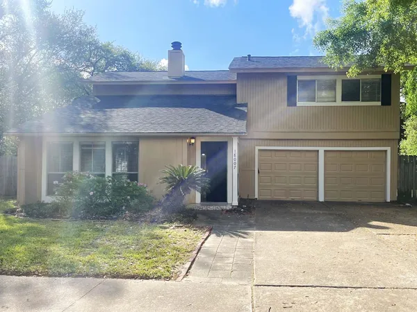 $2,225 | 18007 Autumn Trails Lane, Katy, TX 77449