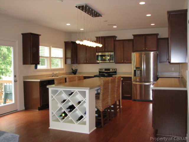 8169 Ruddock Place Hayes, VA 23072 - Photo 3 of 42