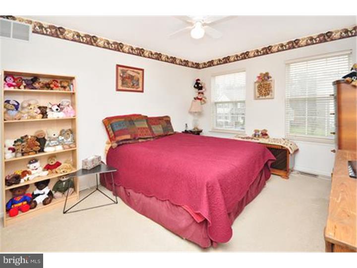 44 Normandy Road Marlton, NJ 08053 - Photo 18 of 24 Gallery Image 18