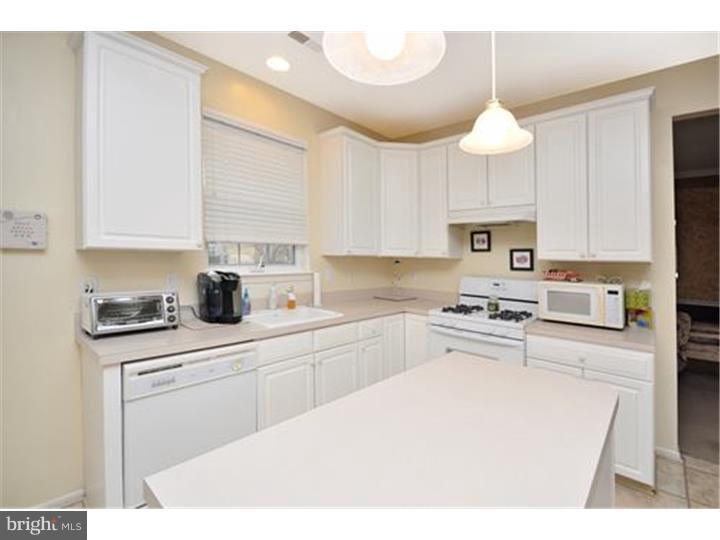 44 Normandy Road Marlton, NJ 08053 - Photo 9 of 24 Gallery Image 9