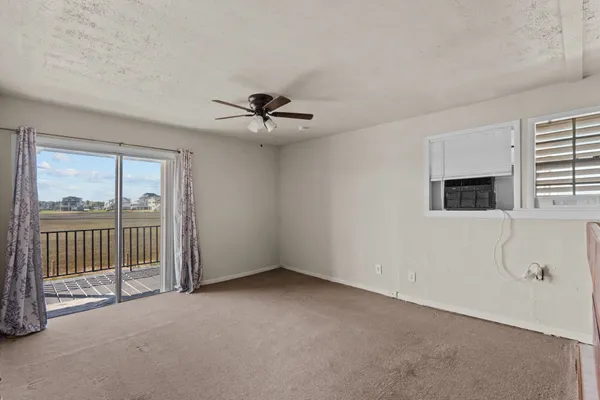 $1,650 | 810 93rd Street, Galveston, TX 77554