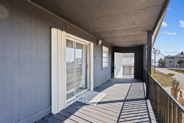 $1,650 | 810 93rd Street, Galveston, TX 77554