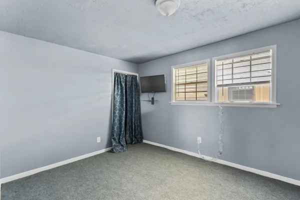 $1,650 | 810 93rd Street, Galveston, TX 77554