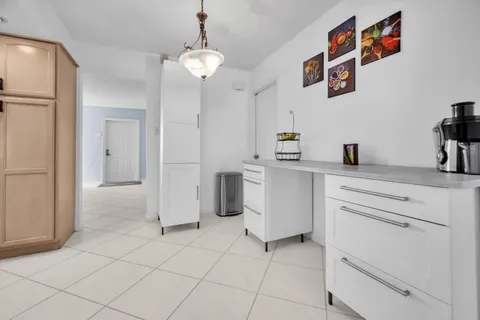 $377,500 | 1705 Northwest 69th Terrace, Margate, FL 33063