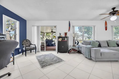 $377,500 | 1705 Northwest 69th Terrace, Margate, FL 33063