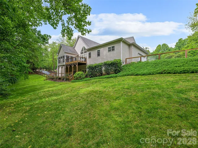 $850,000 | 138 Bridlewood Trail, Mills River, NC 28759