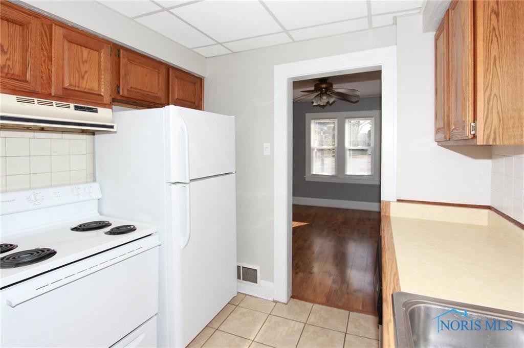 3775 Sherbrooke Road Toledo, OH 43613 - Photo 7 of 22 Gallery Image 7