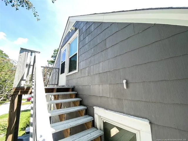 $900 | 209 1/2 West 16th Street, Lumberton, NC 28358