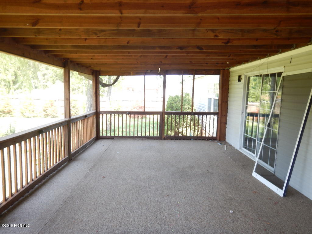 1315 Fred Harrison Road Snow Hill, NC 28580 - Photo 3 of 22 20 REAR PORCH