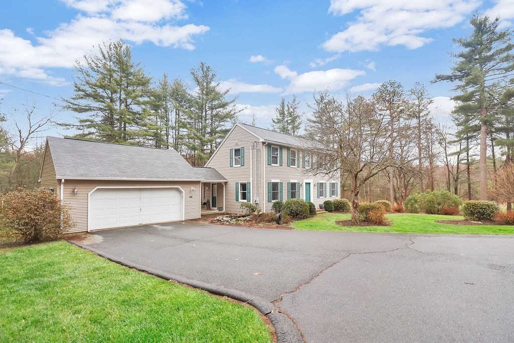 48 Robbins Road Monson, MA 01057 - Photo 2 of 34