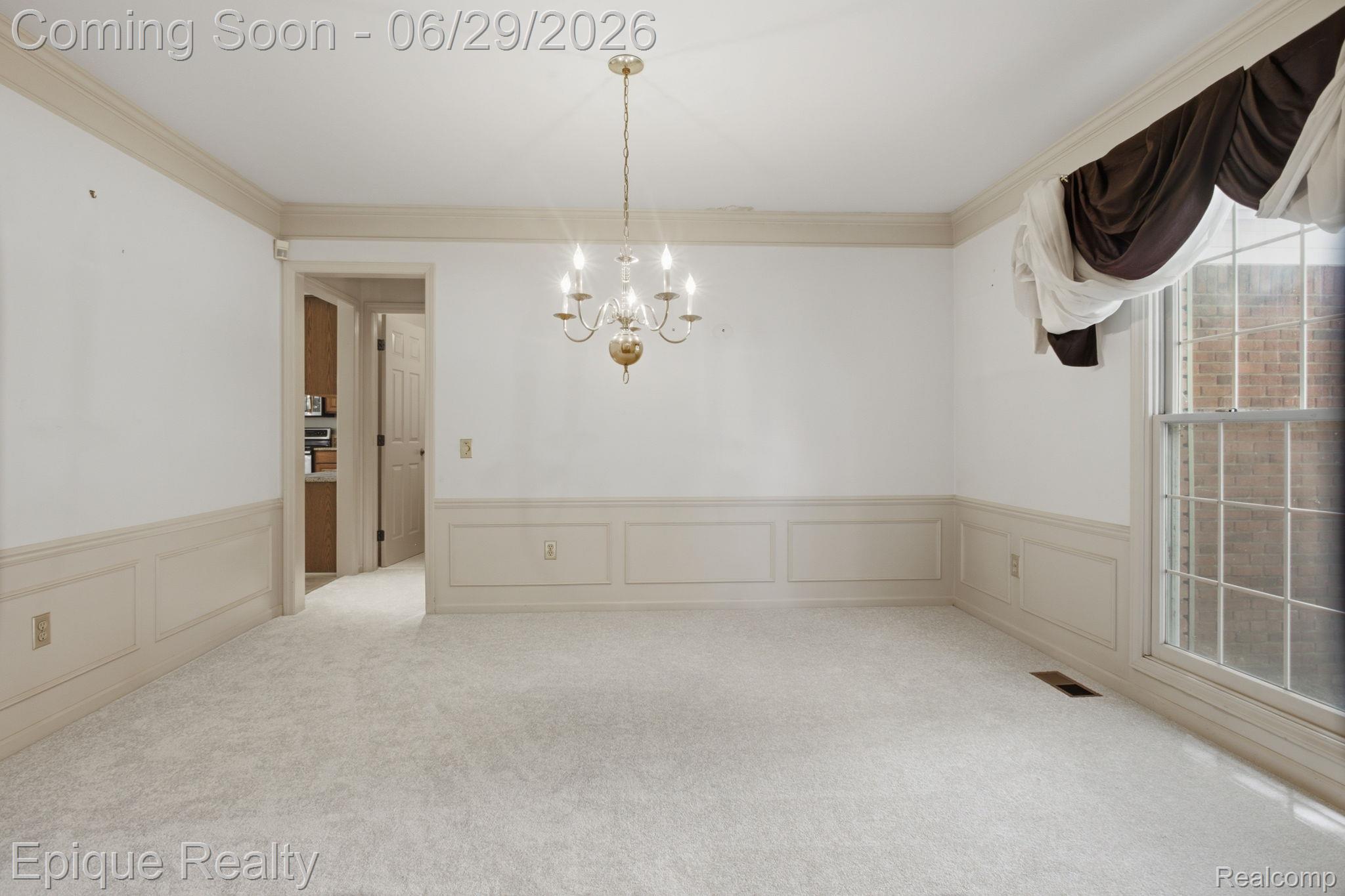 3261 Windwood Road West Bloomfield, MI 48324 - Photo 16 of 40 22-web-or-mls-_17A7474 Mark Thomas Hubble.jpg