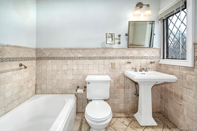 $1,249,000 | 216 Hartsdale Avenue, White Plains, NY 10606