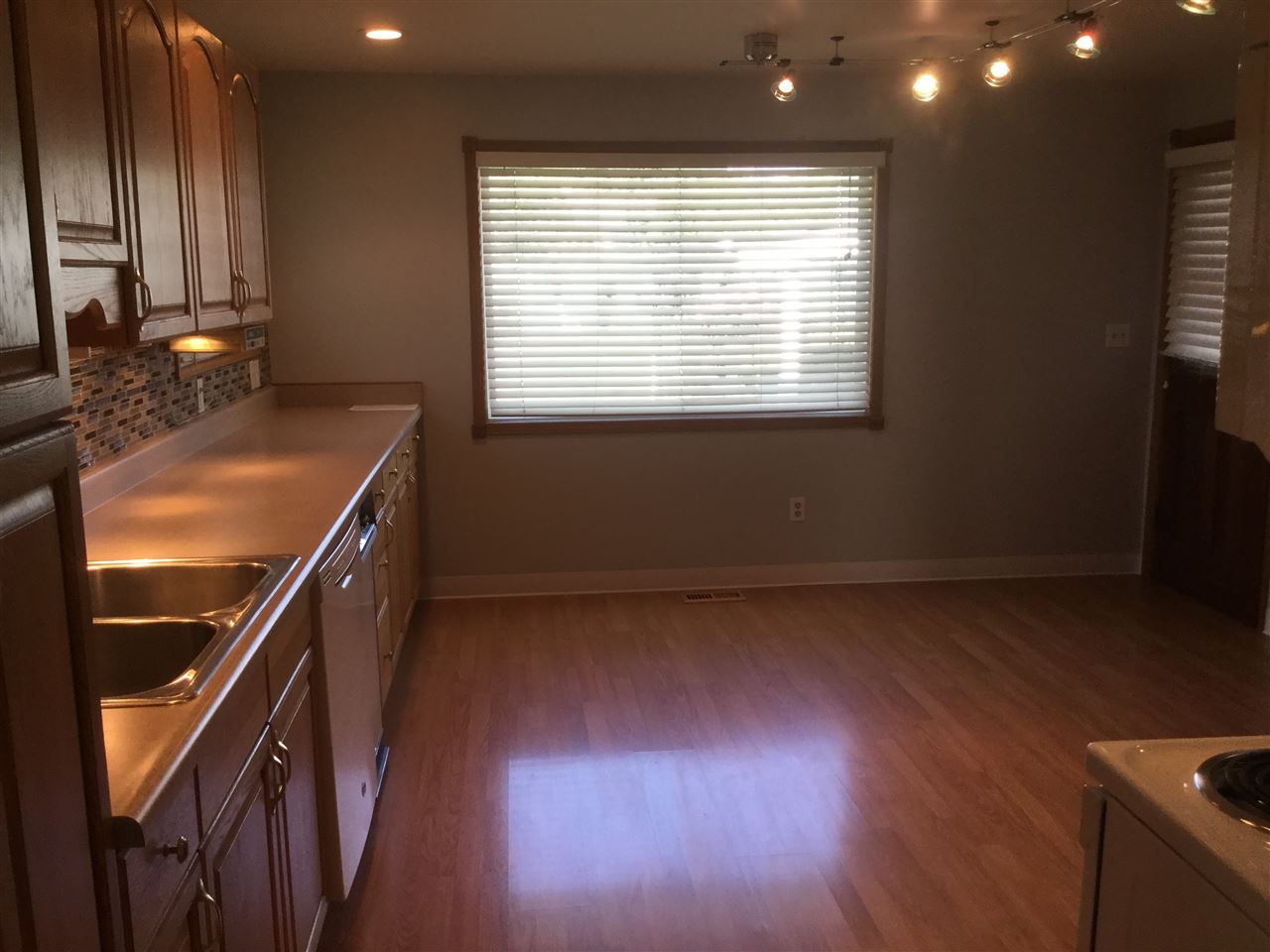 1313 North Dick Road Spokane Valley, WA 99212 - Photo 5 of 17