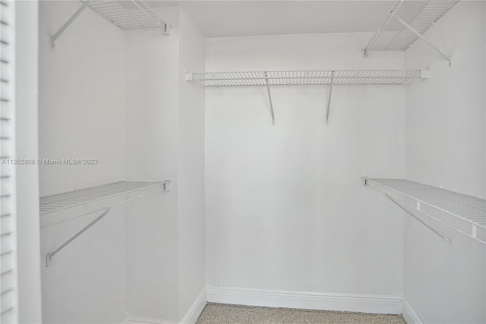 2665 Southwest 37th Avenue, Unit 914 Miami, FL 33133 - Photo 15 of 30 a view of small space