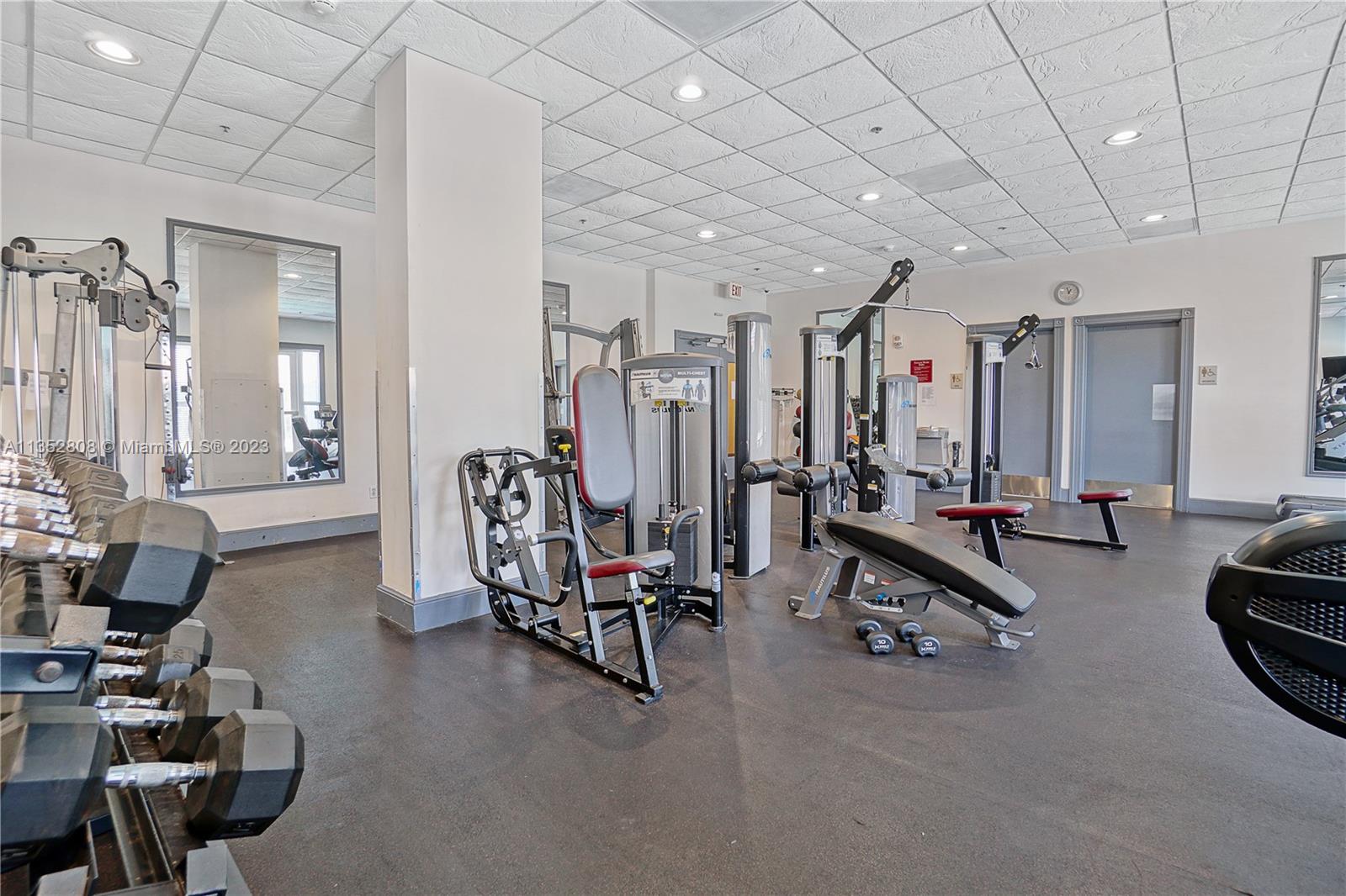 2665 Southwest 37th Avenue, Unit 914 Miami, FL 33133 - Photo 26 of 30 a view of a room with gym equipment