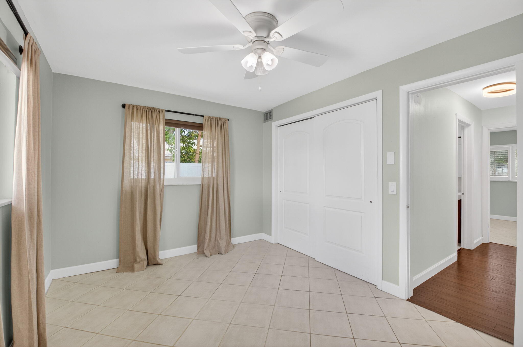 1231 Southwest 4th Street Boca Raton, FL 33486 - Photo 23 of 44 25-web-or-mls-DSC_3189