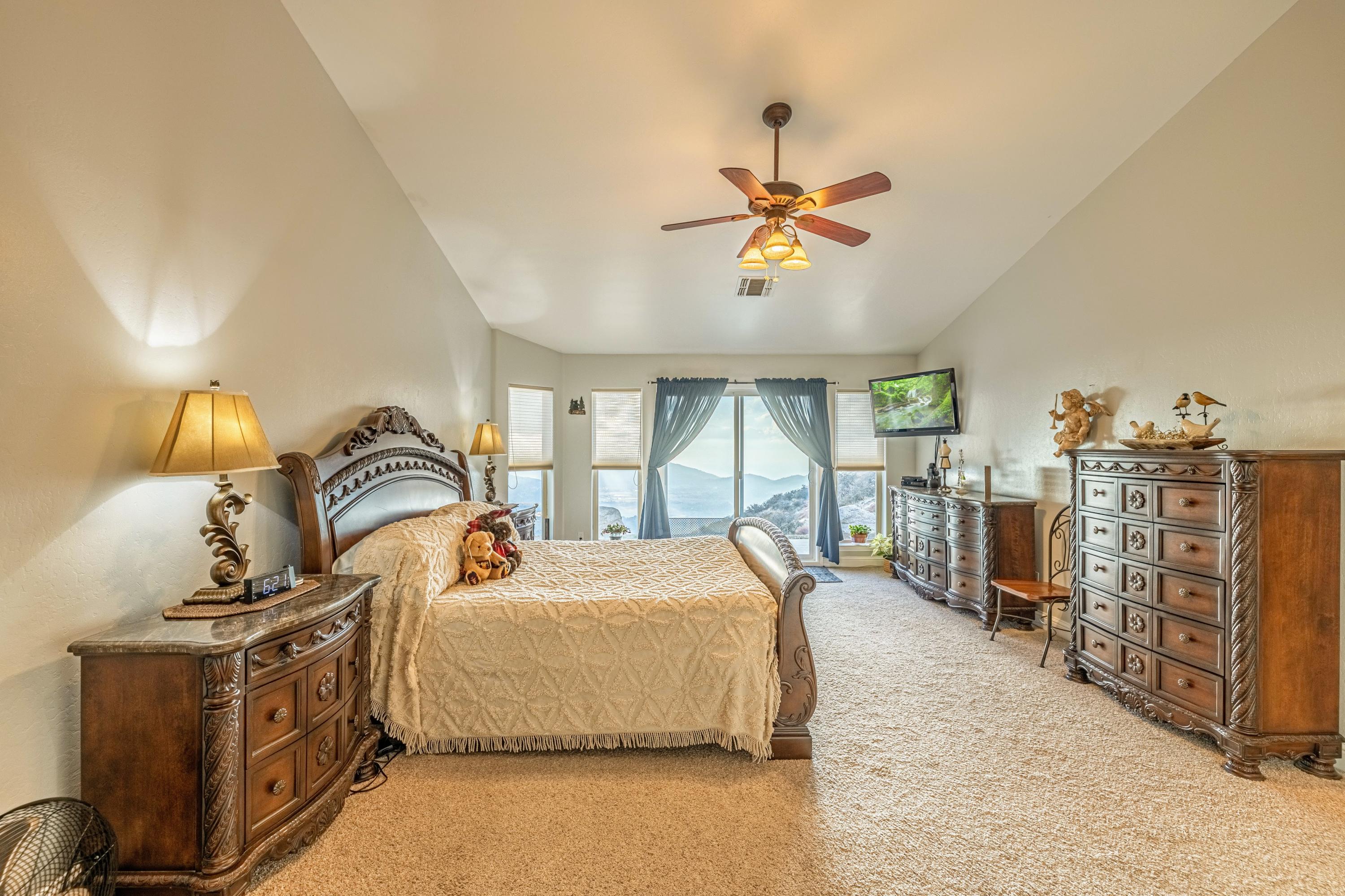 23701 El Rancho Drive Tehachapi, CA 93561 - Photo 16 of 29 JMY_6733-HDR-Edit