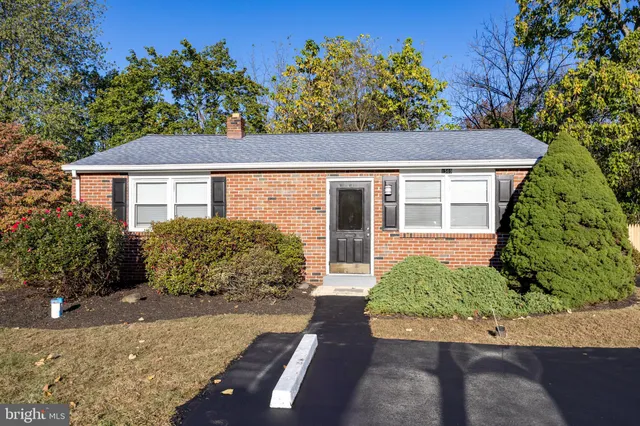 $1,850 | 1569 Swamp Pike, Gilbertsville, PA 19525