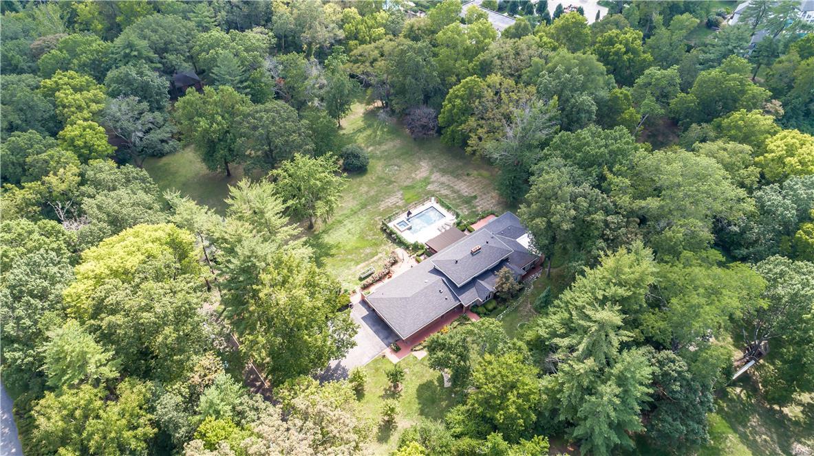 9934 Litzsinger Road Ladue, MO 63124 - Photo 2 of 11 Gallery Image 2