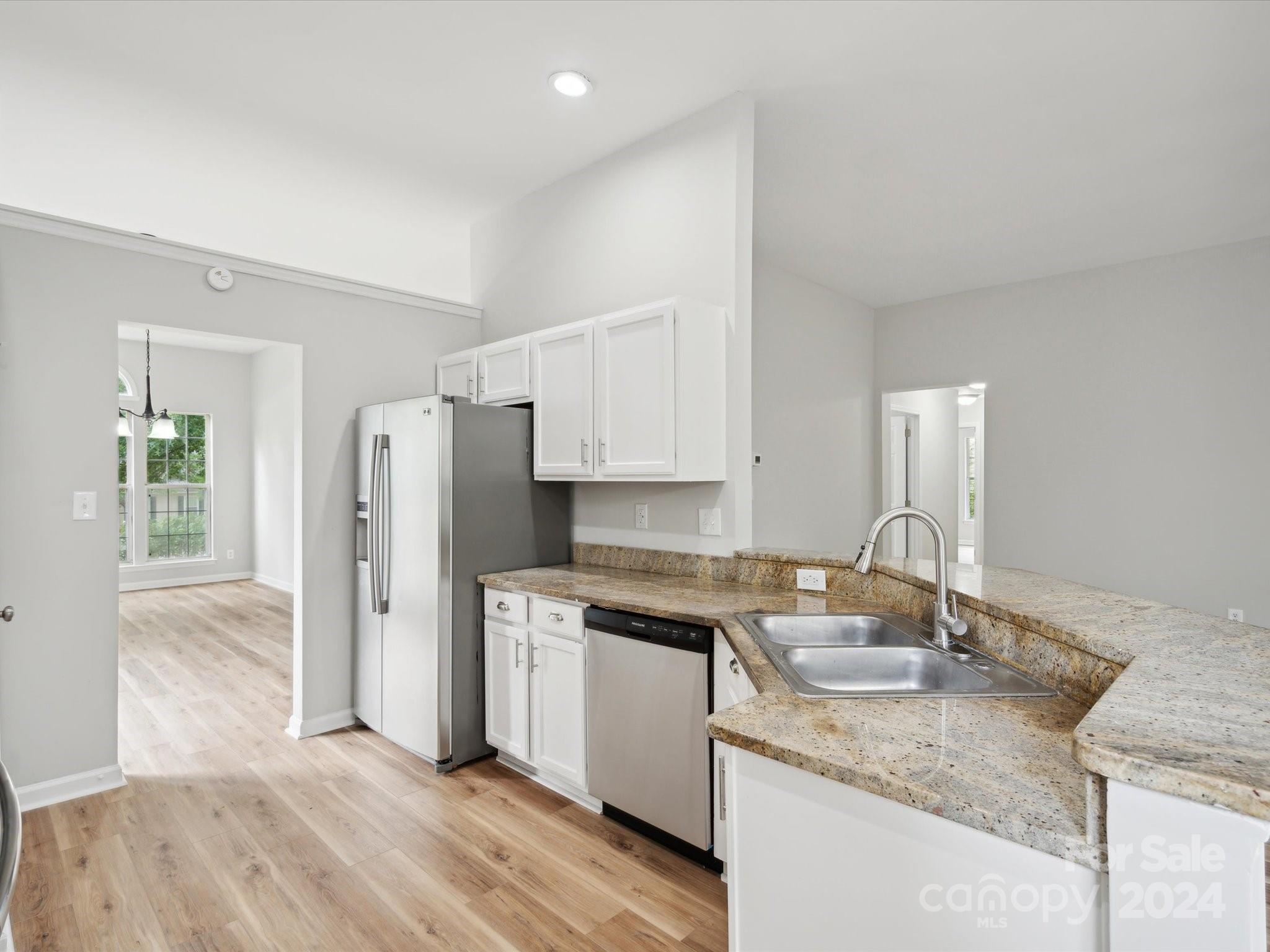 5515 Haybridge Road Charlotte, NC 28269 - Photo 12 of 45 Gallery Image 12