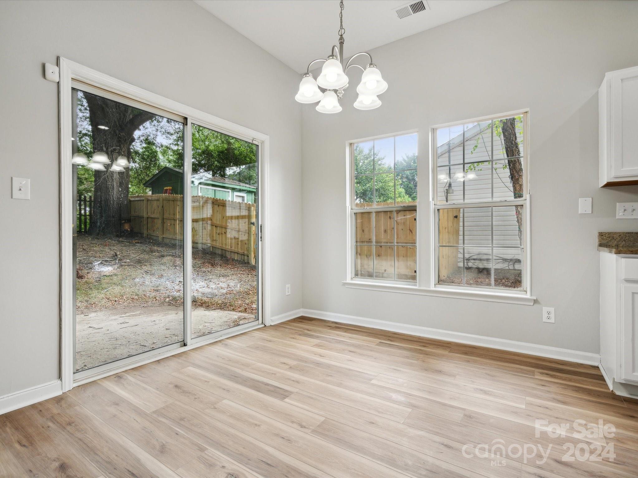 5515 Haybridge Road Charlotte, NC 28269 - Photo 17 of 45 Gallery Image 17
