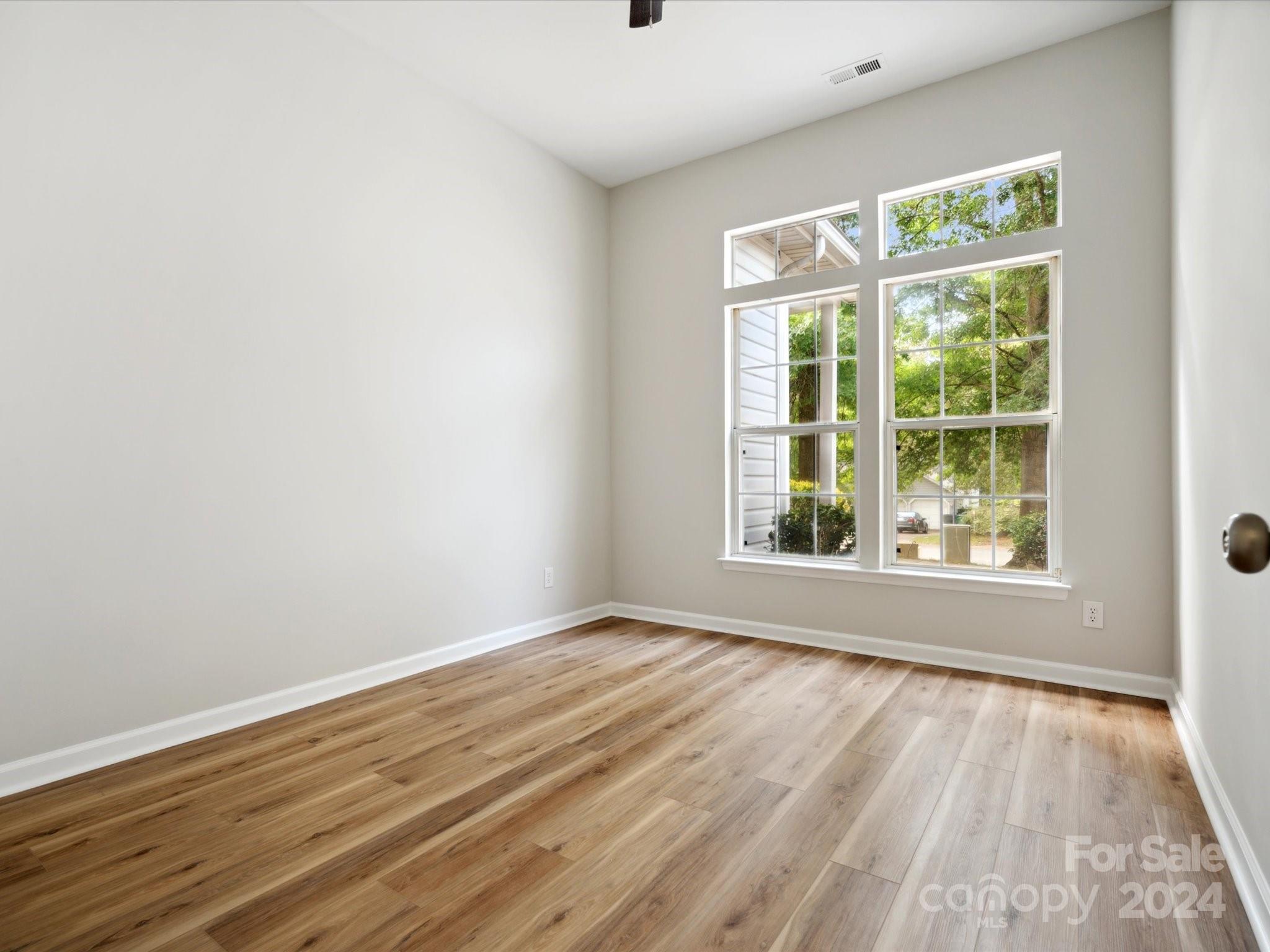 5515 Haybridge Road Charlotte, NC 28269 - Photo 25 of 45 Gallery Image 25