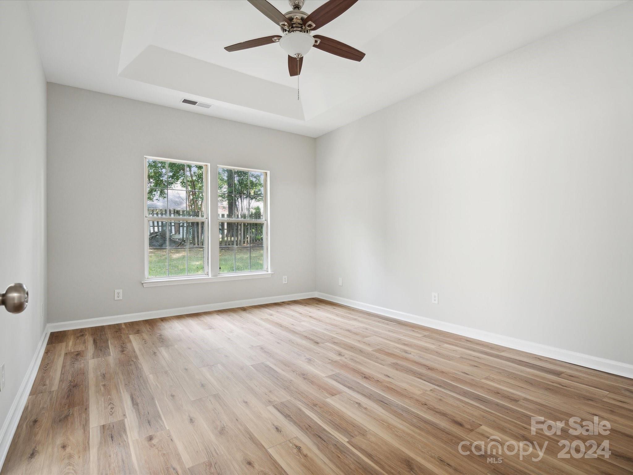 5515 Haybridge Road Charlotte, NC 28269 - Photo 28 of 45 Gallery Image 28
