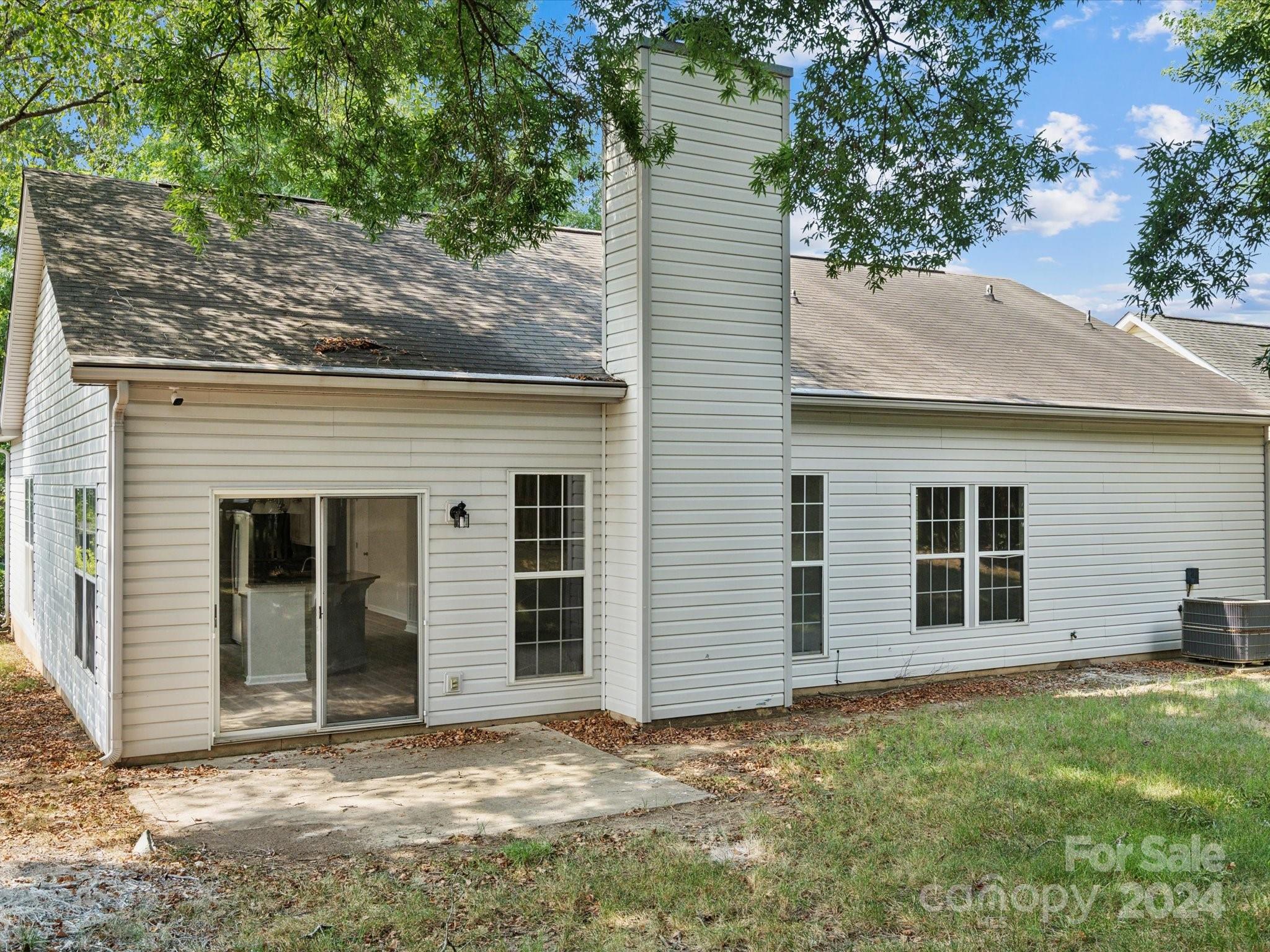 5515 Haybridge Road Charlotte, NC 28269 - Photo 38 of 45 Gallery Image 38