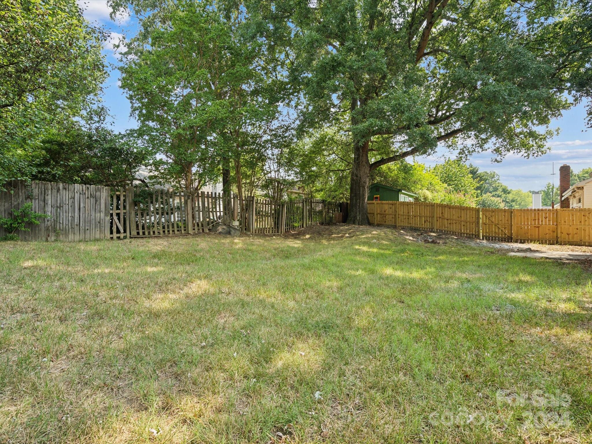 5515 Haybridge Road Charlotte, NC 28269 - Photo 44 of 45 Gallery Image 44