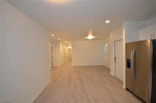 $2,450 | 2197 Davis Court, Fort Myers, FL 33916