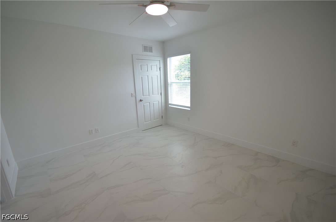 2197 Davis Court Fort Myers, FL 33916 - Photo 10 of 16