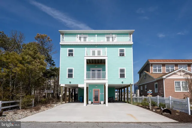 $2,125,000 | 12351 Meadow Drive, Berlin, MD 21811