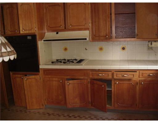 1425 Beulah Road Churchill, PA 15235 - Photo 3 of 6 Kitchen.