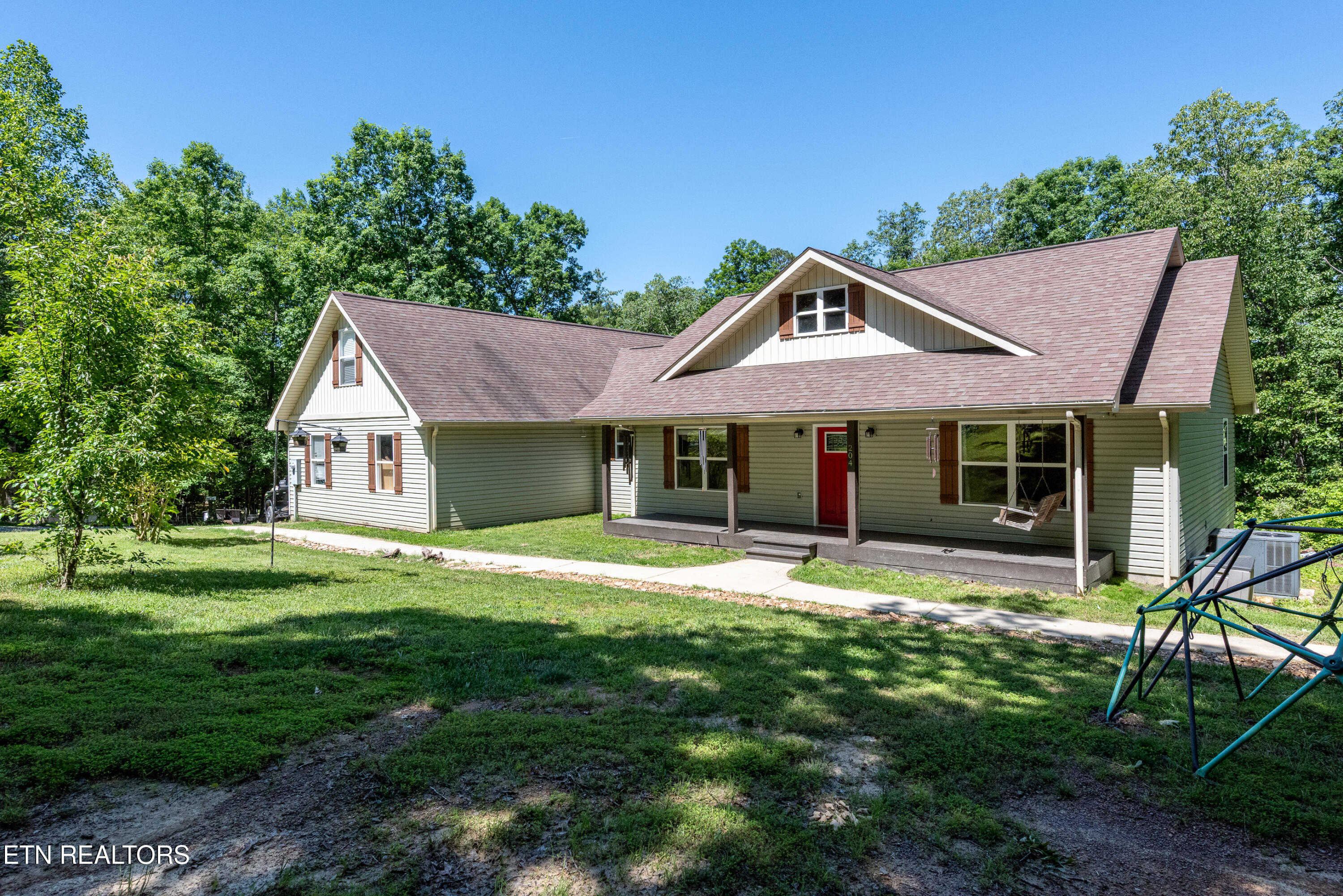 204 Forest Ridge Drive Harriman, TN 37748 - Photo 2 of 30 _DSC1844