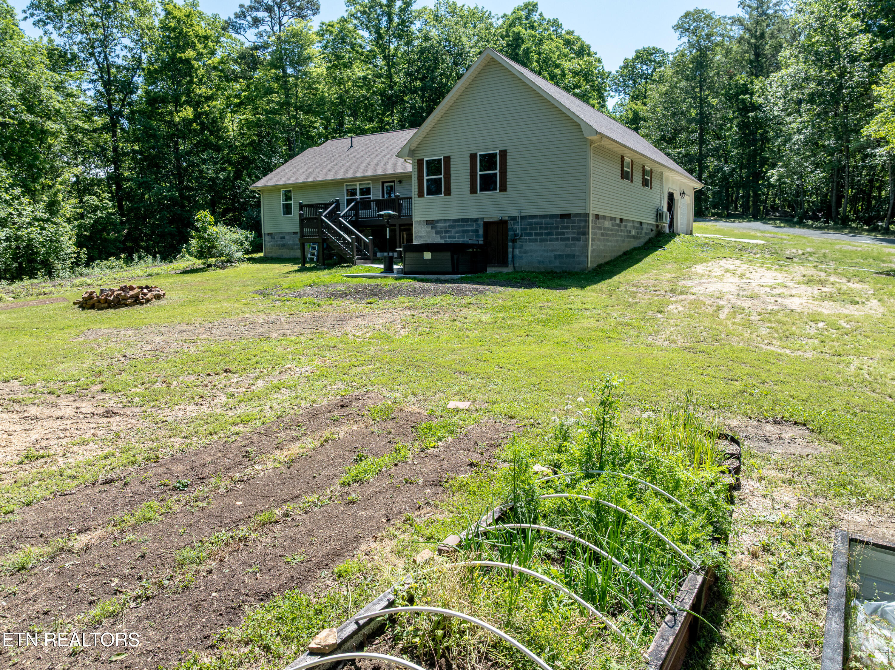204 Forest Ridge Drive Harriman, TN 37748 - Photo 28 of 30 DJI_0582