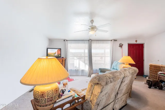 $317,700 | 1112 North Annie Lane, Benson, AZ 85602