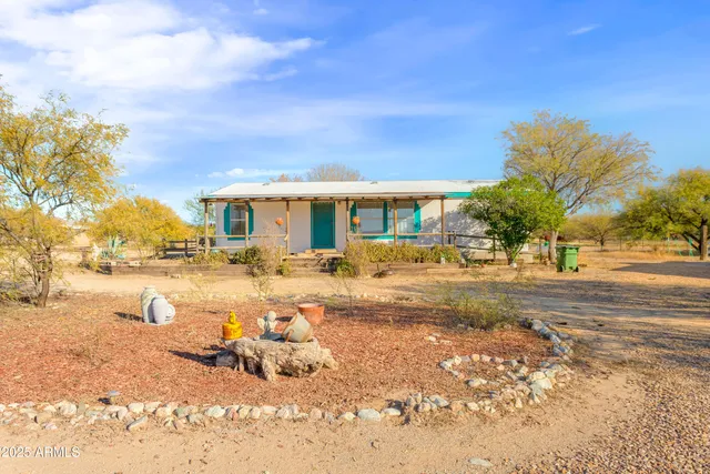 a view of a lake with houses