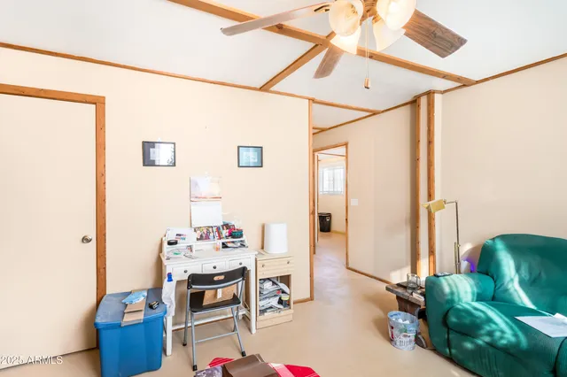 $317,700 | 1112 North Annie Lane, Benson, AZ 85602