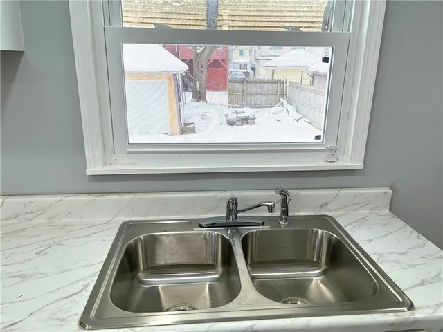 $149,000 | 273 Electric Avenue, Rochester, NY 14613