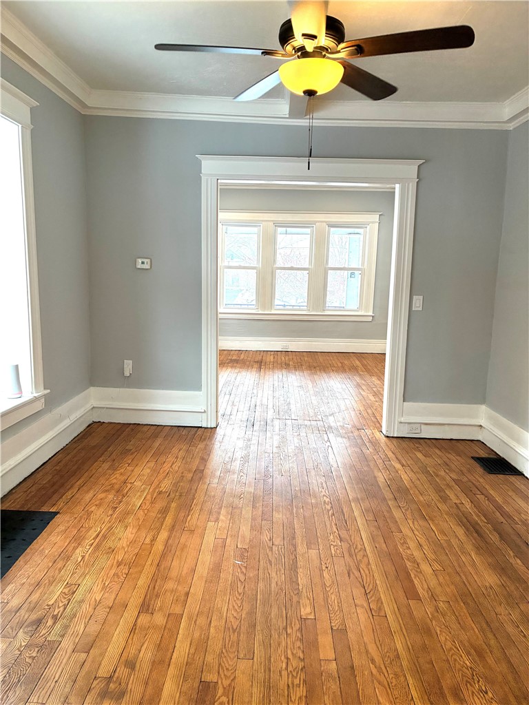 273 Electric Avenue Rochester, NY 14613 - Photo 18 of 28