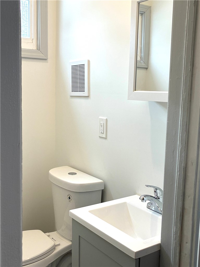 273 Electric Avenue Rochester, NY 14613 - Photo 24 of 28