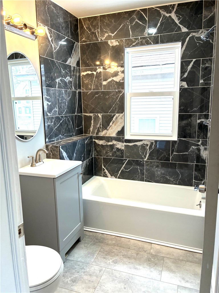 273 Electric Avenue Rochester, NY 14613 - Photo 25 of 28