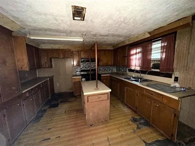 $34,900 | 917 Industrial Street, Vinton, LA 70668