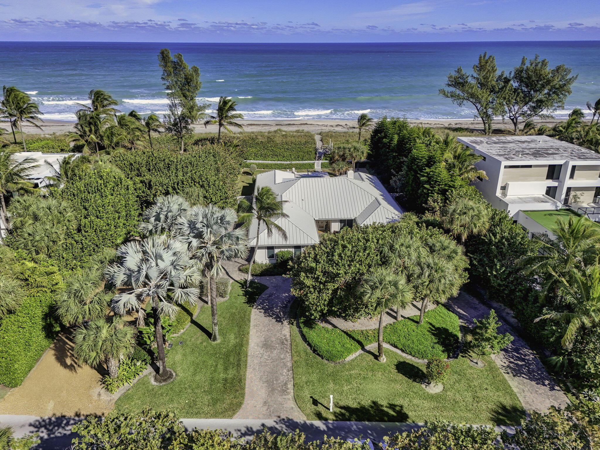 77 North Beach Road Jupiter Island, FL 33455 - Photo 116 of 125 109-web-or-mls-DJI_20251230140143_0136_D
