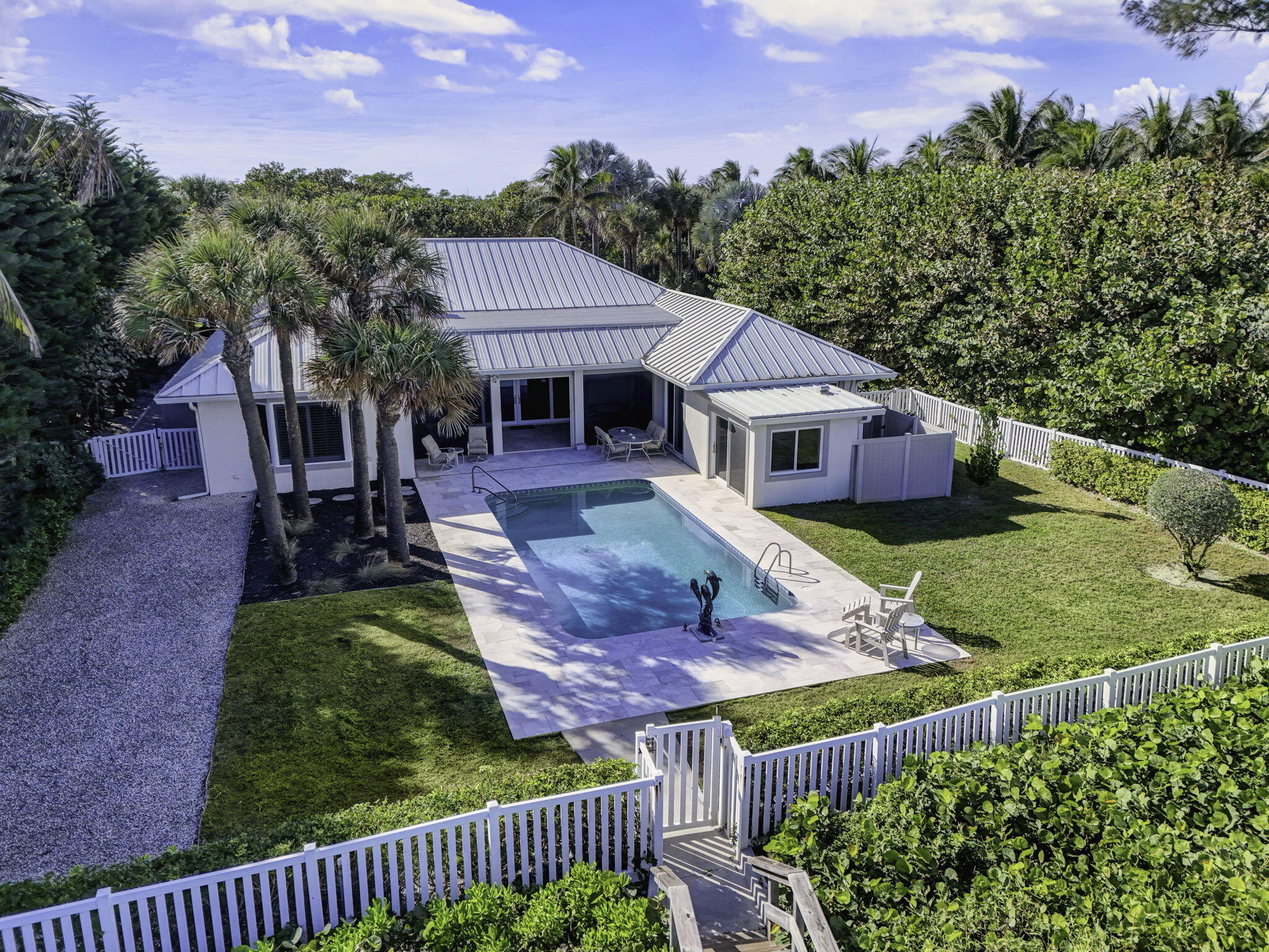 77 North Beach Road Jupiter Island, FL 33455 - Photo 15 of 125 128-web-or-mls-DJI_20251230140752_0236_D