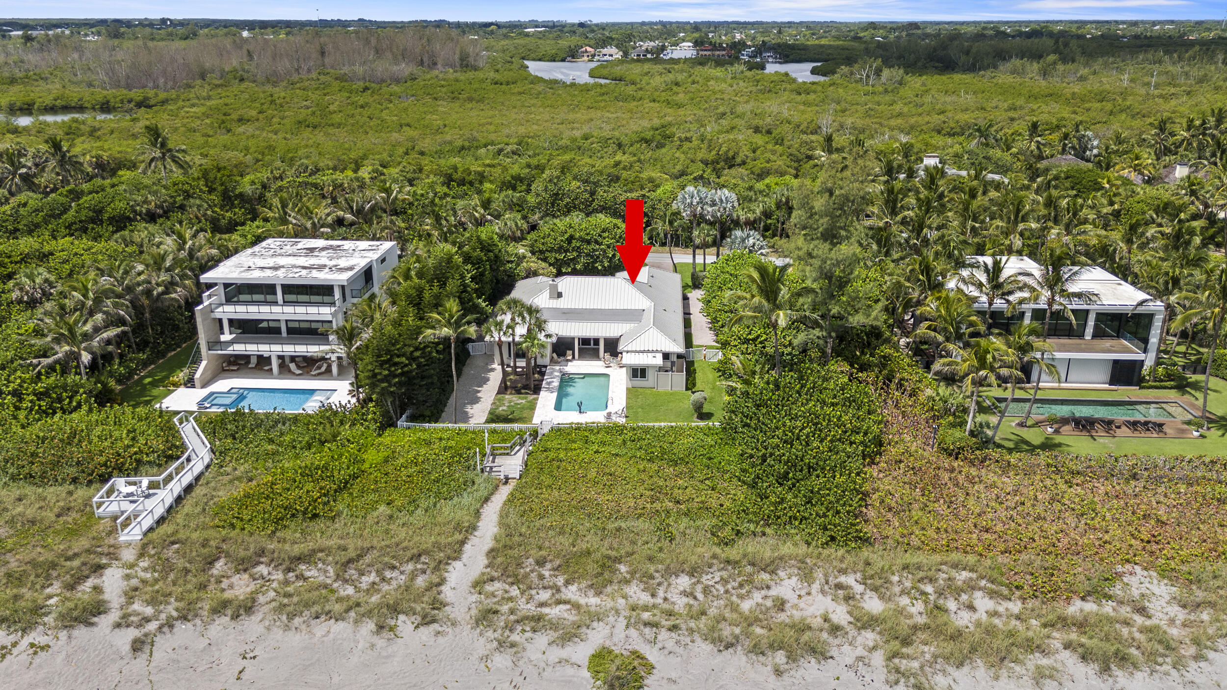 77 North Beach Road Jupiter Island, FL 33455 - Photo 29 of 125 79_dji_20250824001550_0057_d
