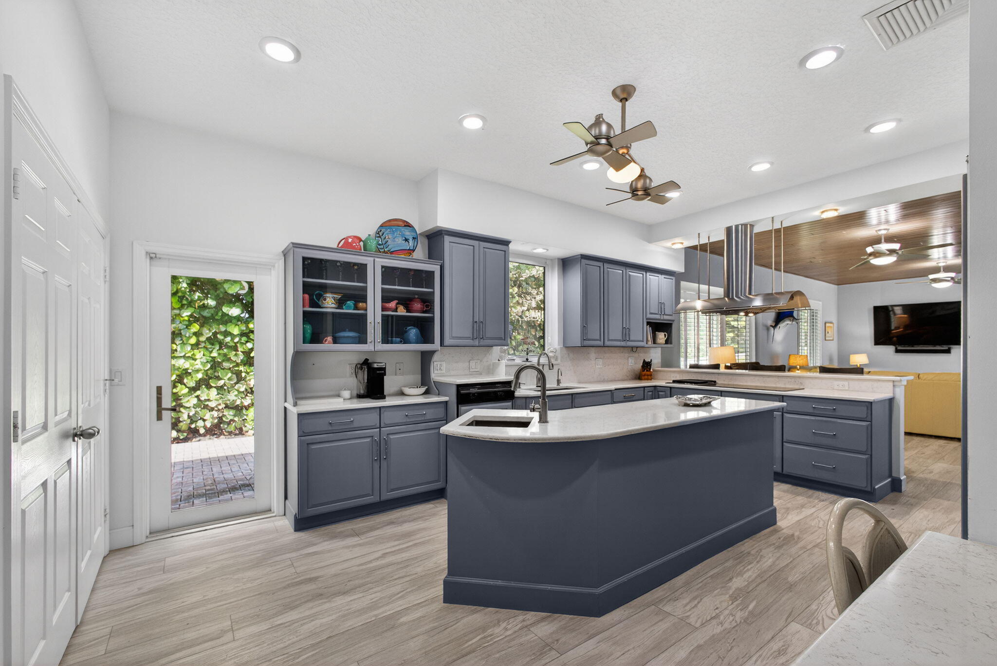 77 North Beach Road Jupiter Island, FL 33455 - Photo 40 of 125 23-web-or-mls-5D1A2104