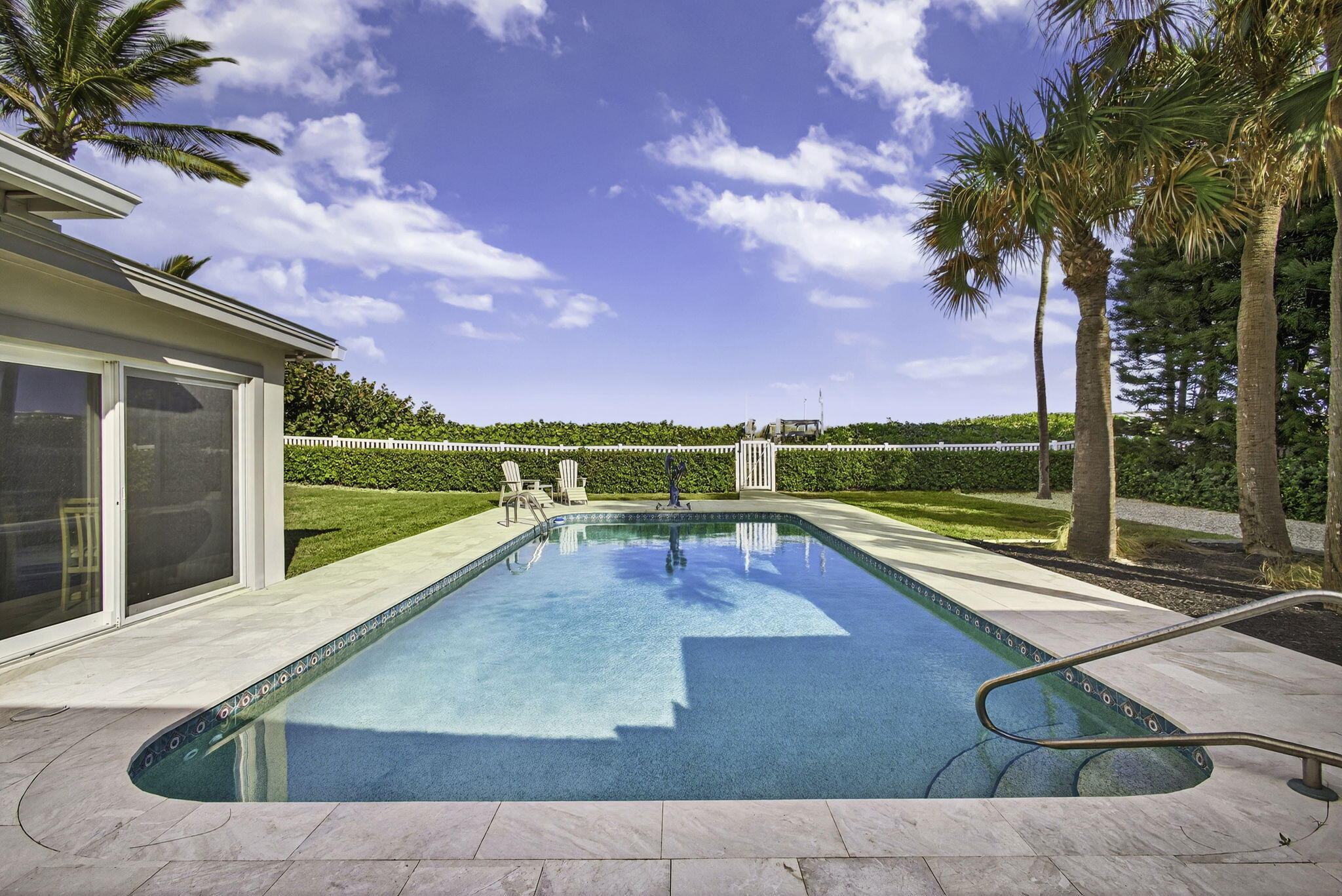 77 North Beach Road Jupiter Island, FL 33455 - Photo 93 of 125 84-web-or-mls-5D1A1764
